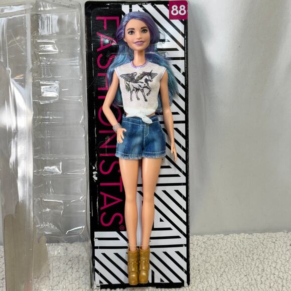Barbie Fashionistas Doll #88 2017 Box Damage Unicorn Top Purple Blue Hair Mattel - Picture 1 of 5